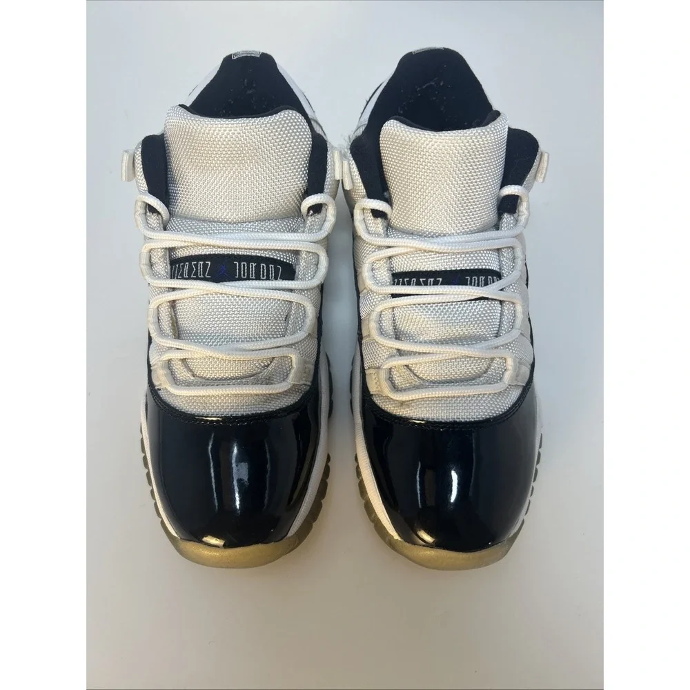 Nike Air‎ Jordan 11 Concord Low GS 6.5Y/ Women 8 Black White Retro 528896-153